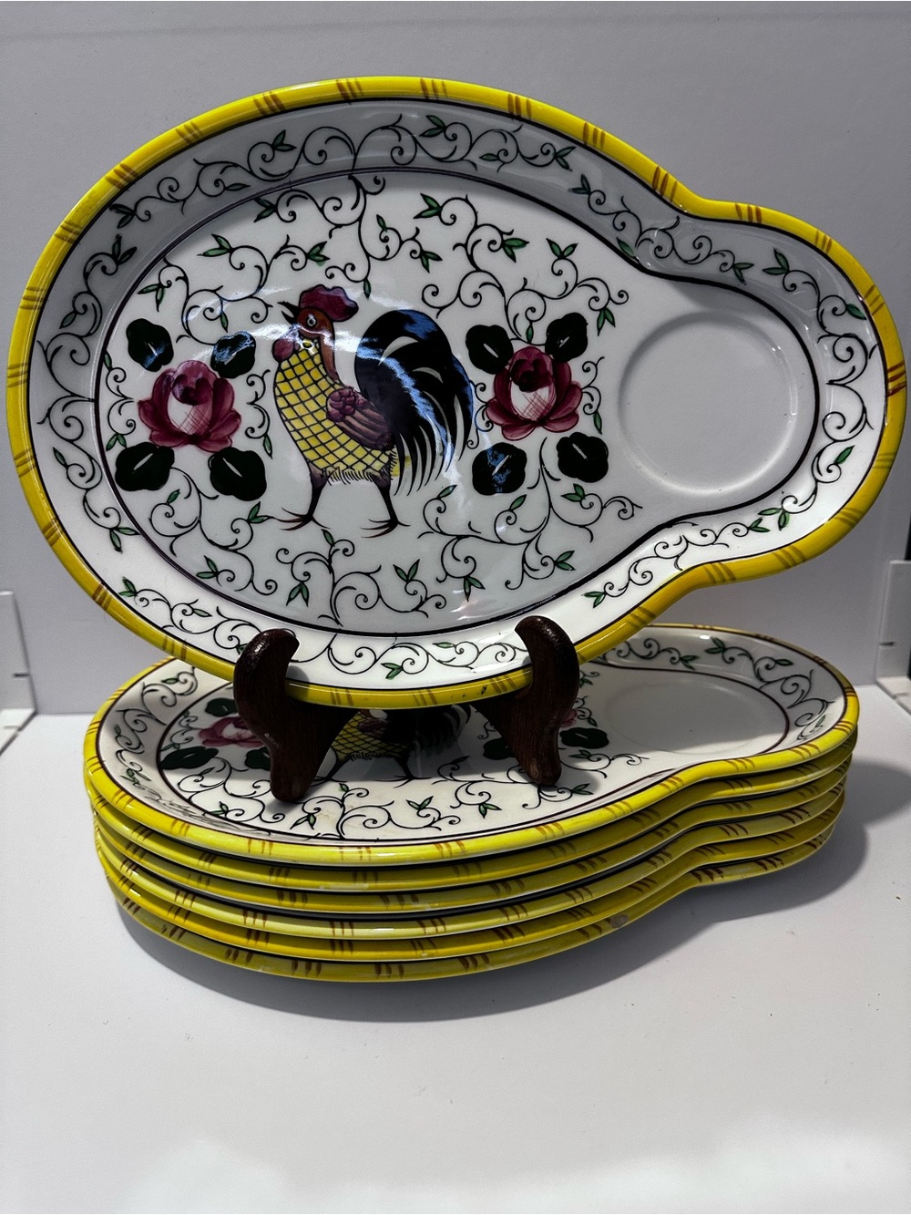 2 PY Ucagco Rose & Rooster Early Provincial Snack Plates, Set of 7